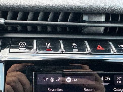 Certified 2024 Jeep Grand Cherokee L Laredo w/ Luxury Tech Group I AWD/4WD image 37