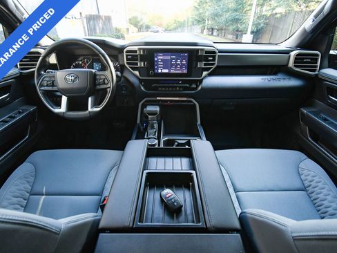 Used 2025 Toyota Tundra SR5 image 12