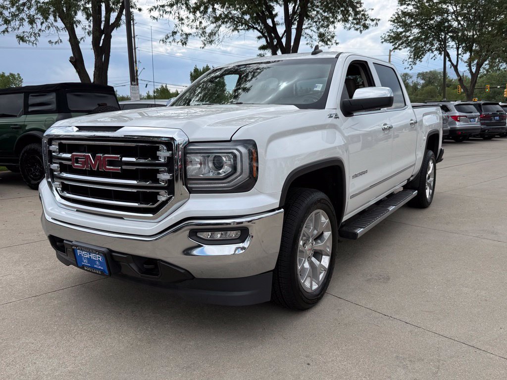 Used 2018 GMC Sierra 1500 SLT w/ SLT Premium Package AWD/4WD image 8
