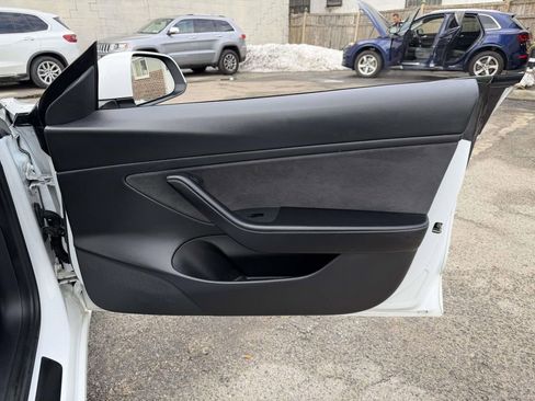 Used 2021 Tesla Model 3 Long Range image 12