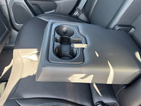 New 2026 Jeep Compass Latitude image 28