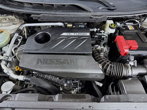 Used 2023 Nissan Rogue Platinum w/ Platinum Premium Package image 32