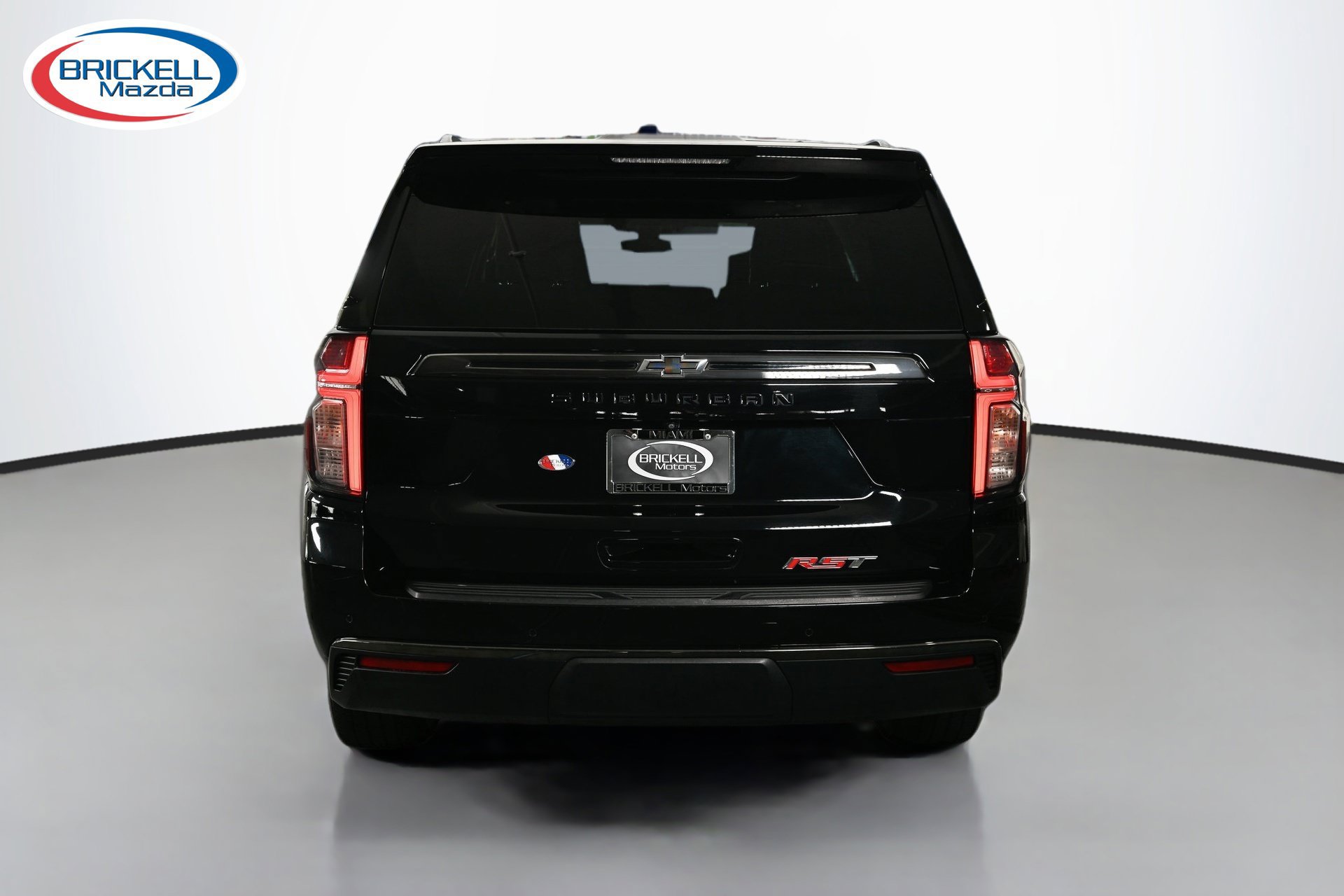 Used 2021 Chevrolet Suburban RST w/ Luxury Package RWD image 4