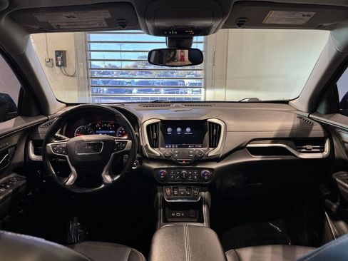 Used 2021 GMC Terrain SLT w/ Infotainment Package II FWD image 31