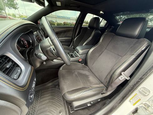 Used 2023 Dodge Charger Scat Pack RWD image 25