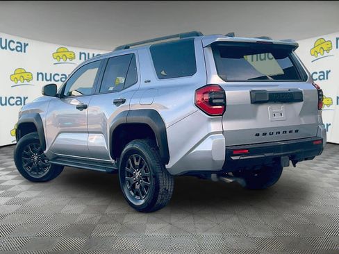 Used 2025 Toyota 4Runner SR5 image 4