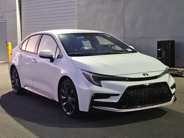 Used 2023 Toyota Corolla SE FWD image 3