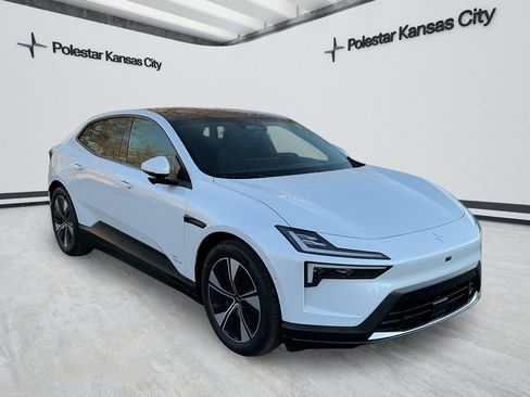 New 2026 Polestar Polestar 4 image 1