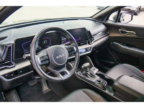 Used 2023 Kia Sportage X-Line image 11