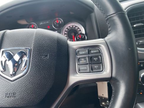 Used 2021 RAM 1500 Classic Warlock w/ Luxury Group AWD/4WD image 21