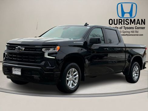 Used 2026 Chevrolet Silverado 1500 RST image 2
