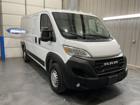 Used 2024 RAM ProMaster 3500 w/ Convenience Group image 1