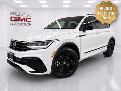 Used 2023 Volkswagen Tiguan SE R-Line