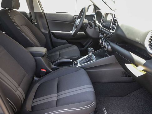 New 2026 Hyundai Venue SEL FWD image 22