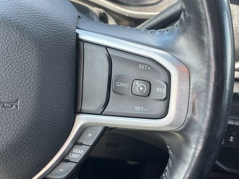 Used 2024 RAM 2500 Big Horn AWD/4WD image 24