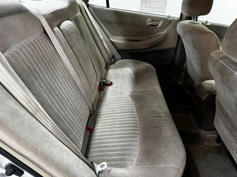 Used 1998 Honda Accord LX image 12
