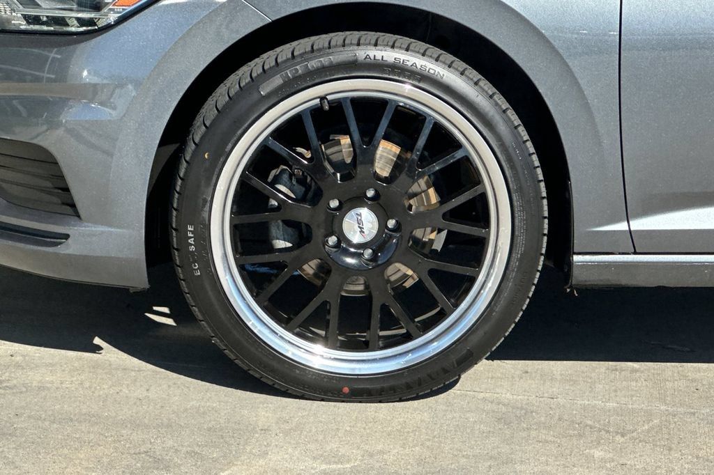 Used 2019 Volkswagen Jetta S w/ Driver Assistance Package FWD image 30