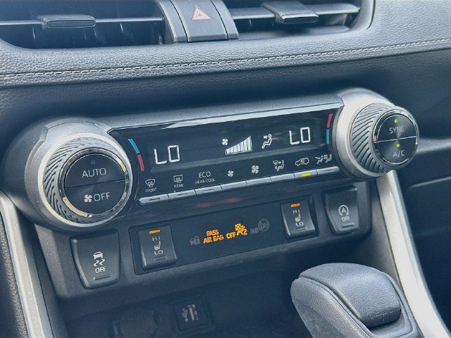 Used 2023 Toyota RAV4 XLE w/ Convenience Package AWD/4WD image 15