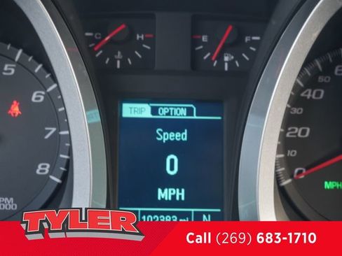 Used 2016 Chevrolet Equinox LT w/ Convenience Package image 46