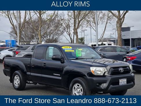 Used 2014 Toyota Tacoma 2WD Access Cab w/ Convenience Package image 3