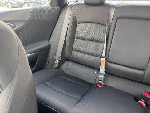 Used 2024 Chevrolet Malibu LT image 40