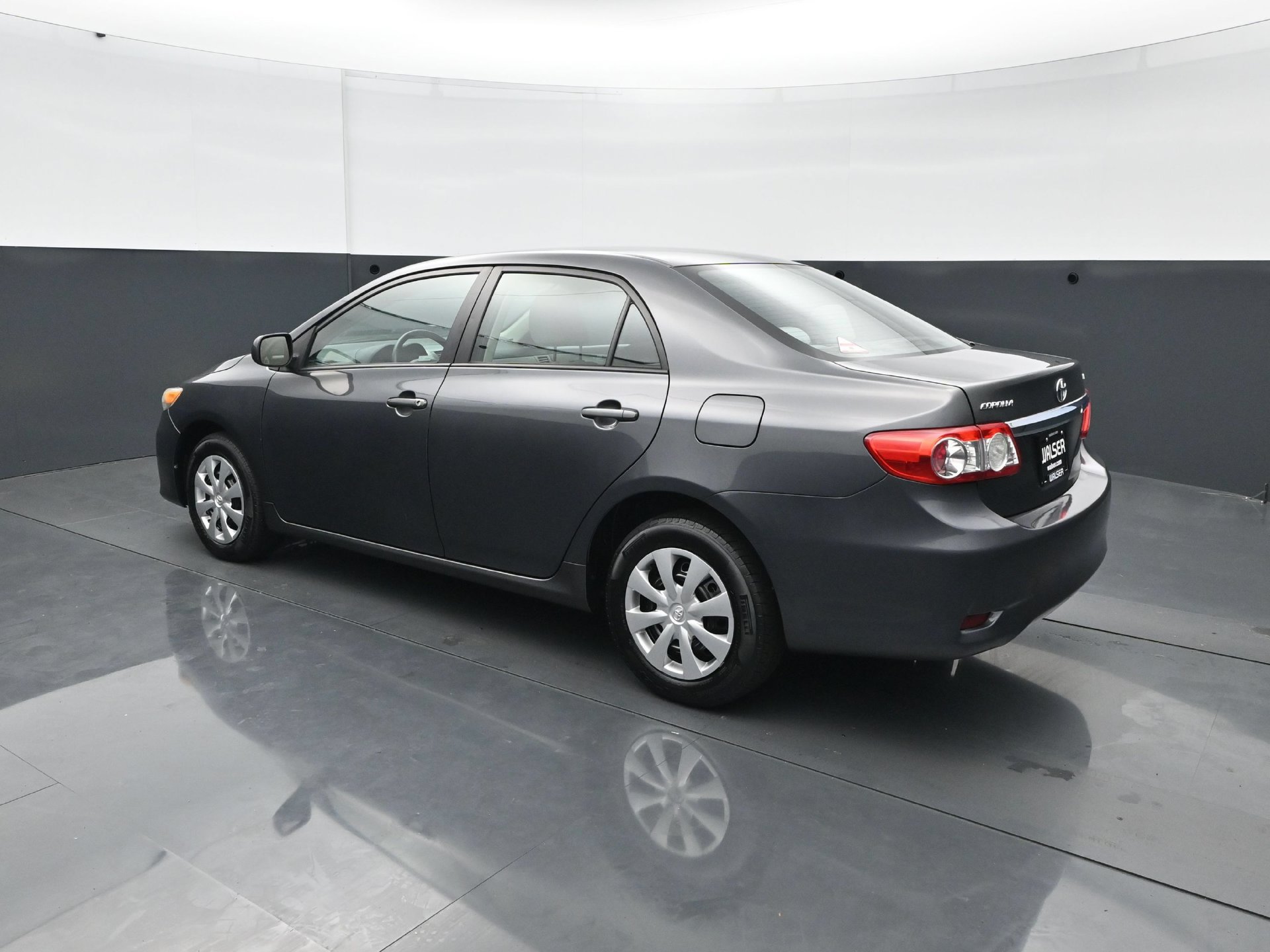 Used 2011 Toyota Corolla LE FWD image 4
