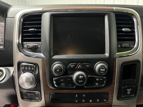 Used 2017 RAM 1500 Laramie w/ Convenience Group image 7