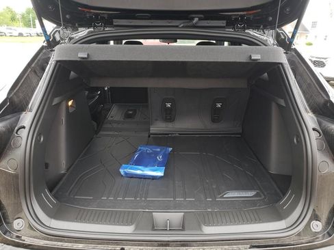 New 2026 Chevrolet Trax RS w/ Driver Confidence Package FWD image 9