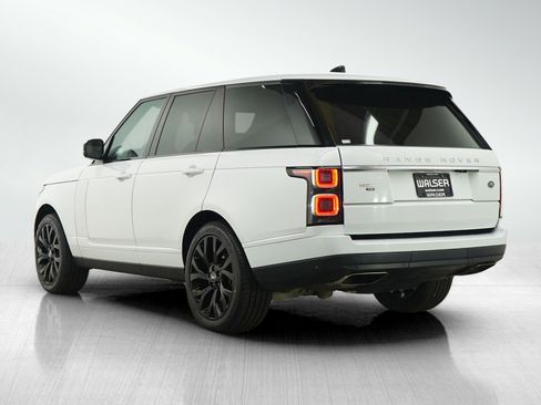 Used 2020 Land Rover Range Rover HSE image 3