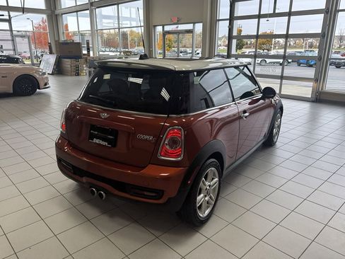 Used 2011 MINI Cooper S image 46