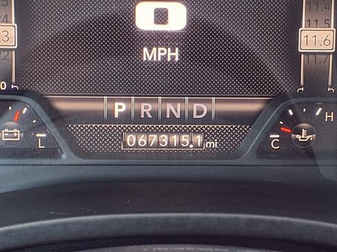 Used 2022 RAM 1500 Laramie AWD/4WD image 38