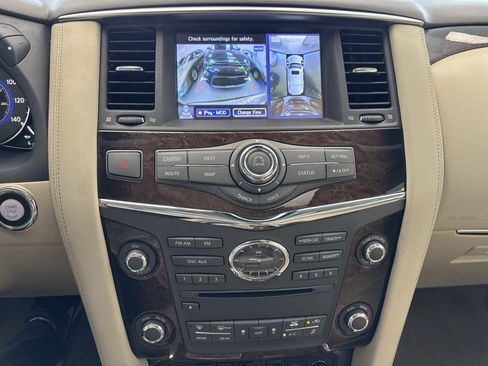 Used 2014 INFINITI QX80 2WD w/ Deluxe Touring Package image 18