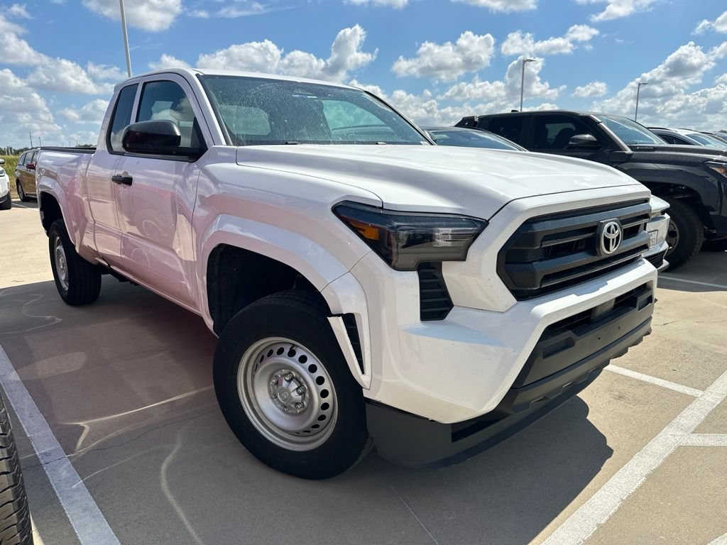 Used 2024 Toyota Tacoma SR RWD image 2
