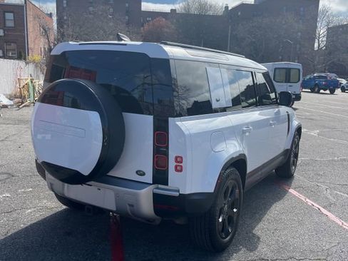 Used 2020 Land Rover Defender 110 HSE image 7