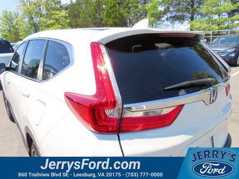 Used 2017 Honda CR-V EX image 11