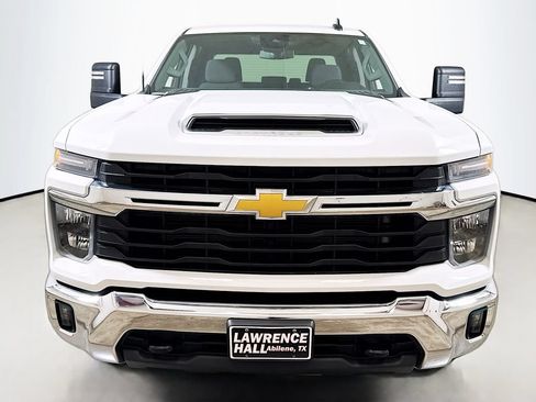 Certified 2025 Chevrolet Silverado 2500 LT w/ Convenience Package AWD/4WD image 2