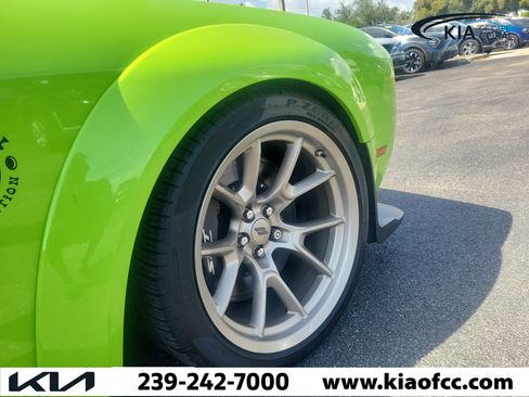 Used 2023 Dodge Challenger R/T Scat Pack RWD image 7