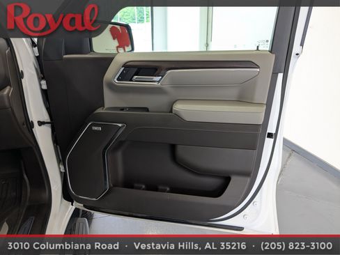 Used 2024 GMC Sierra 1500 SLT w/ SLT Premium Plus Package AWD/4WD image 7
