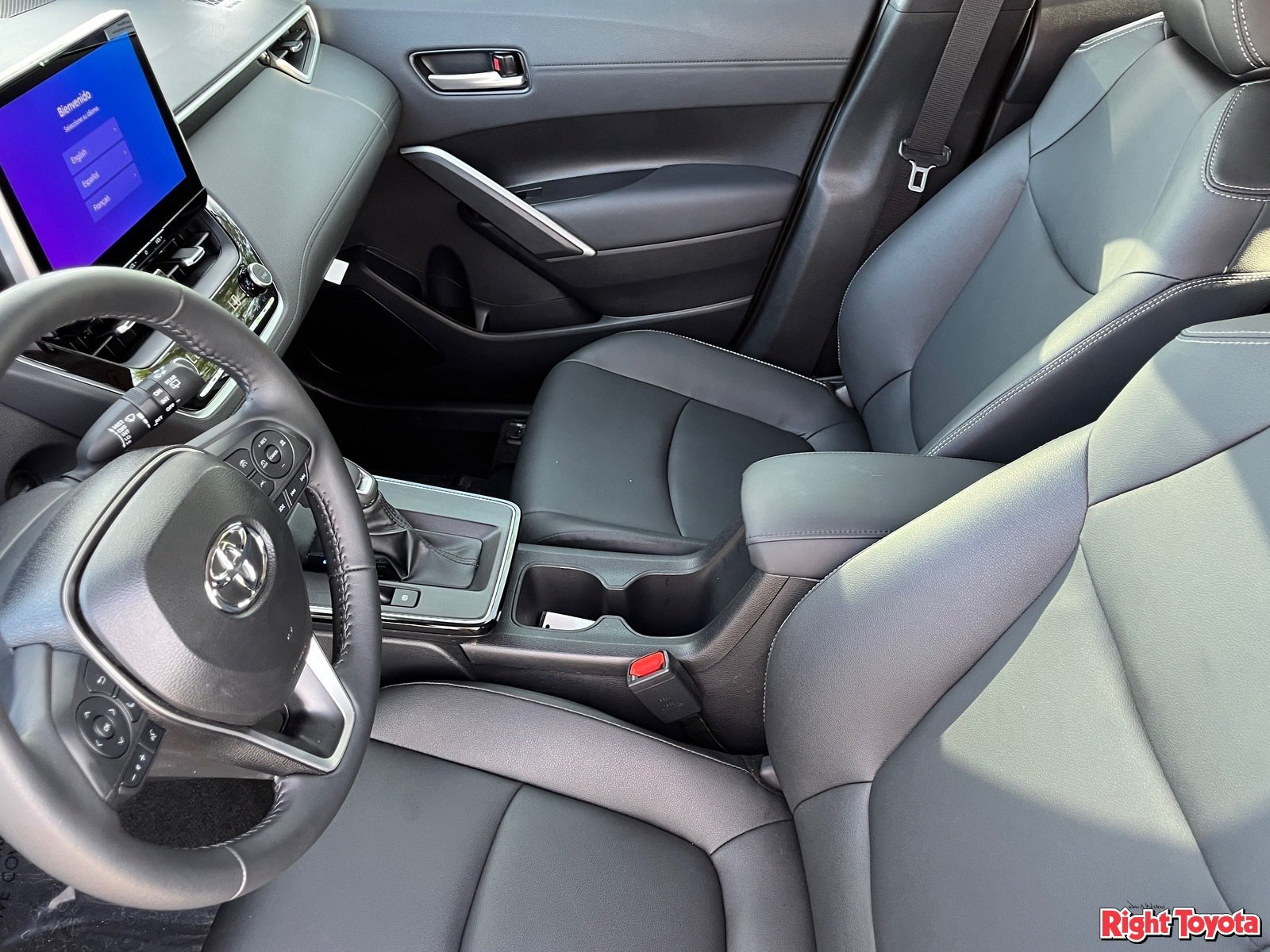 Certified 2026 Toyota Corolla Cross XLE w/ Convenience Package FWD image 21