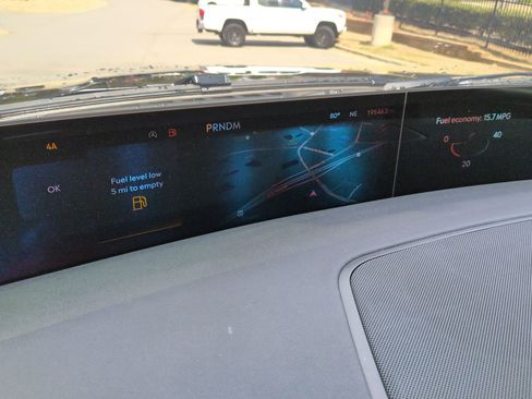 Used 2025 Lincoln Navigator L Reserve w/ Jet Appearance Package image 22