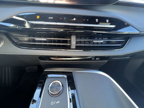 New 2026 Buick Enclave Sport Touring w/ Power Package image 11