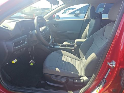 Used 2025 Kia K4 EX FWD image 3