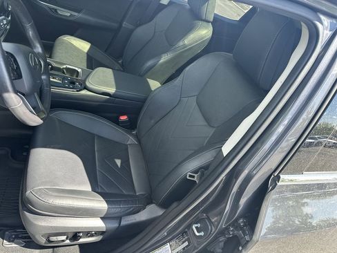 Used 2024 Lexus NX 350h AWD w/ Vision Package image 13