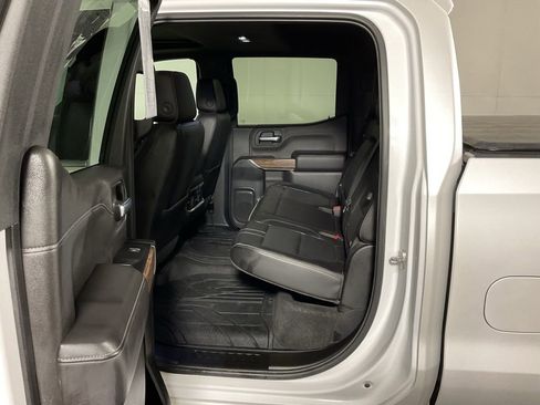 Used 2019 Chevrolet Silverado 1500 High Country w/ High Country Premium Package image 31