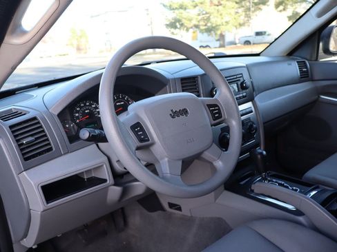 Used 2006 Jeep Grand Cherokee Laredo image 15