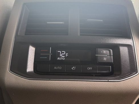 Used 2019 Volkswagen Atlas SE w/ Towing Package FWD image 42