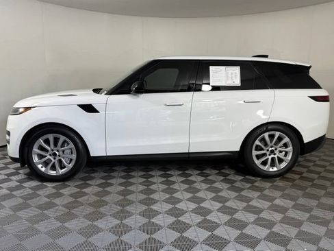 Certified 2026 Land Rover Range Rover Sport SE AWD/4WD image 3