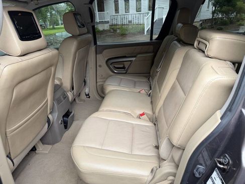 Used 2015 Nissan Armada SL RWD image 17