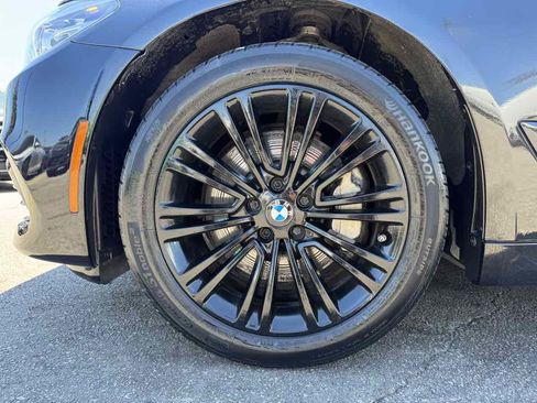 Used 2019 BMW 530i RWD image 9