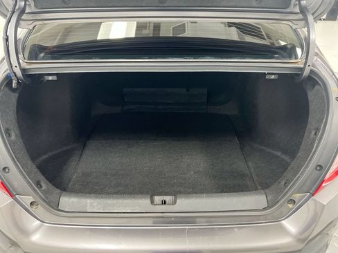 Used 2018 Honda Civic Touring image 25